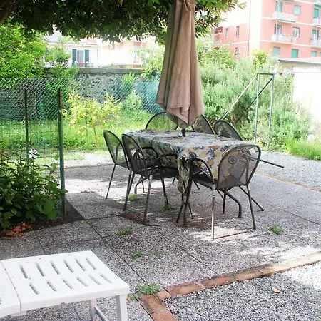 Casa Linuccia A Due Passi Dal Mare Con Giardino Apartament Levanto