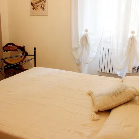 Apartament Casa Linuccia A Due Passi Dal Mare Con Giardino *