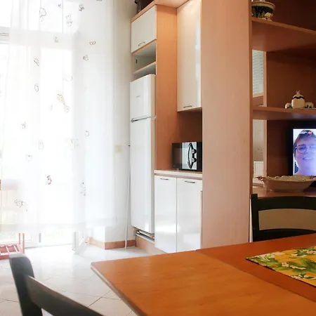 Appartement Casa Linuccia A Due Passi Dal Mare Con Giardino *